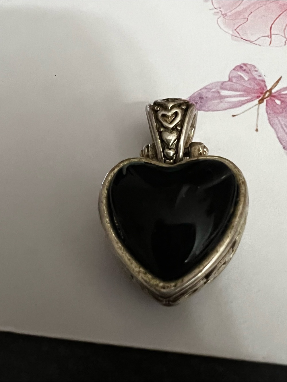 Heart-Shaped Black Onyx Pendant Necklace - Unbranded - Picture 3 of 8